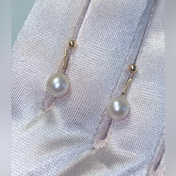 18 K Gold Jewelry - 🌸18 K Yellow Gold and Freshwater Pearls earrings 🌸